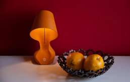 Nachhaltige Materialtechnologien - Ohmie Orange Lamp